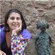 Graduada en Biotecnología especializada en Biología Molecular, Celular y Genética imparte clases de refuerzo escolar hasta nivel de bachillerato (énfasis en asignaturas de ciencias)